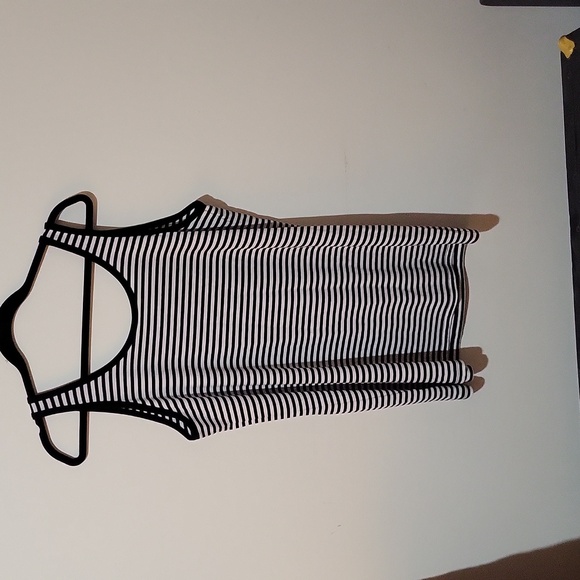 Torrid Super Soft Rib Knit Tank Top - Picture 4 of 6